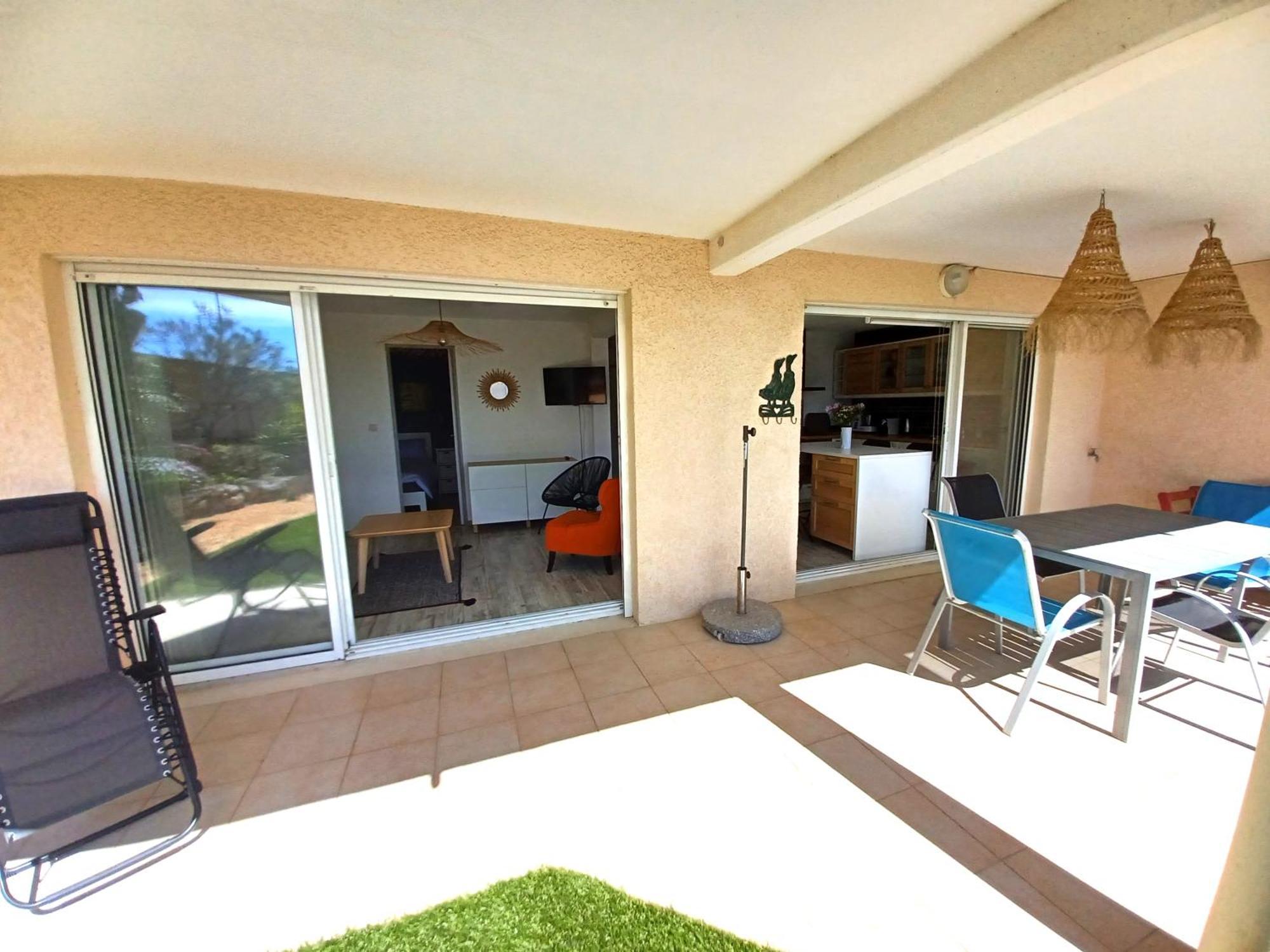 Plain-Pied Jardin 6 Personnes Clim Vue Mer Parking Wifi Terrasse Piscine Dans La Residence Saint-Pierre-la-Mer  Esterno foto